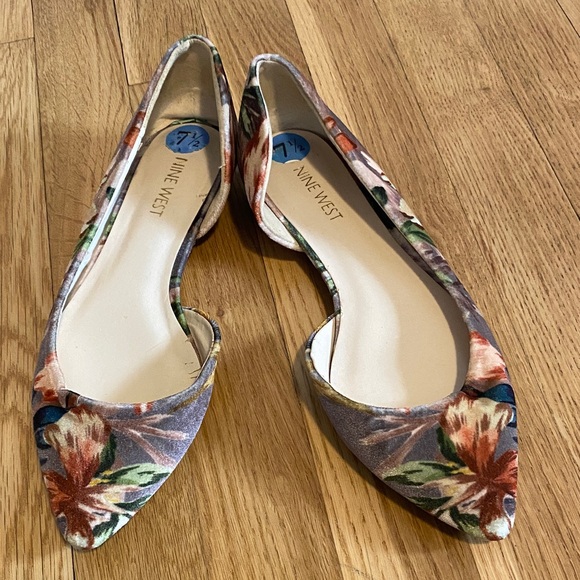 Nine West Shoes - Nine West Multicolor Floral Flats